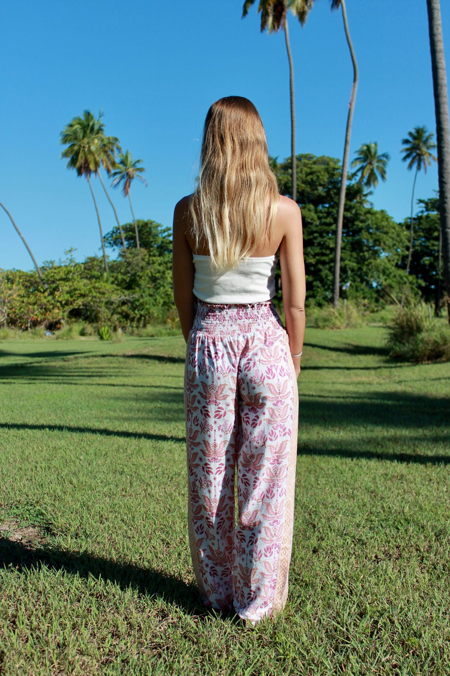The Amara Pant-Desert Palm
