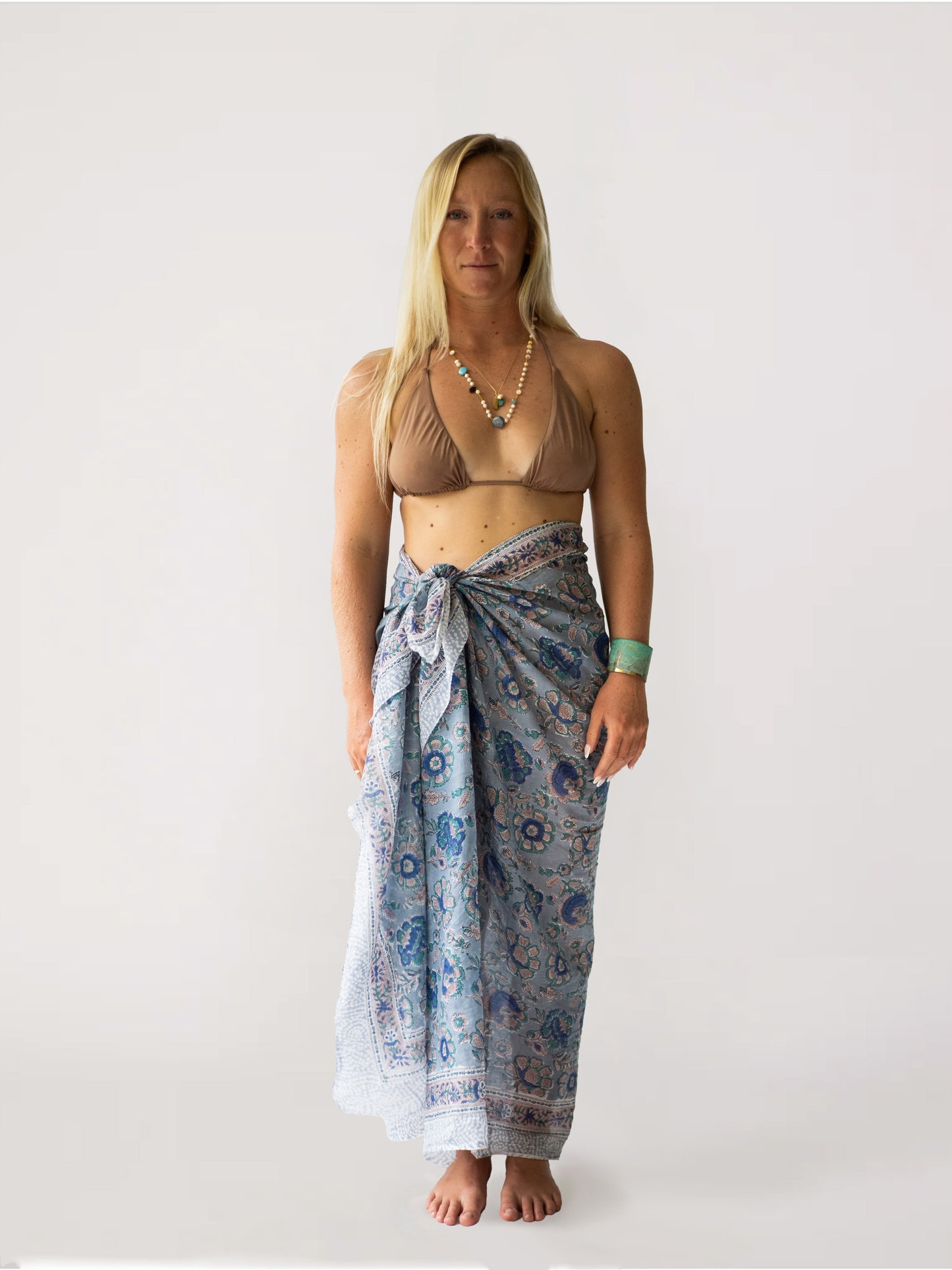 The Guava Sarong-Twilight Moonflower