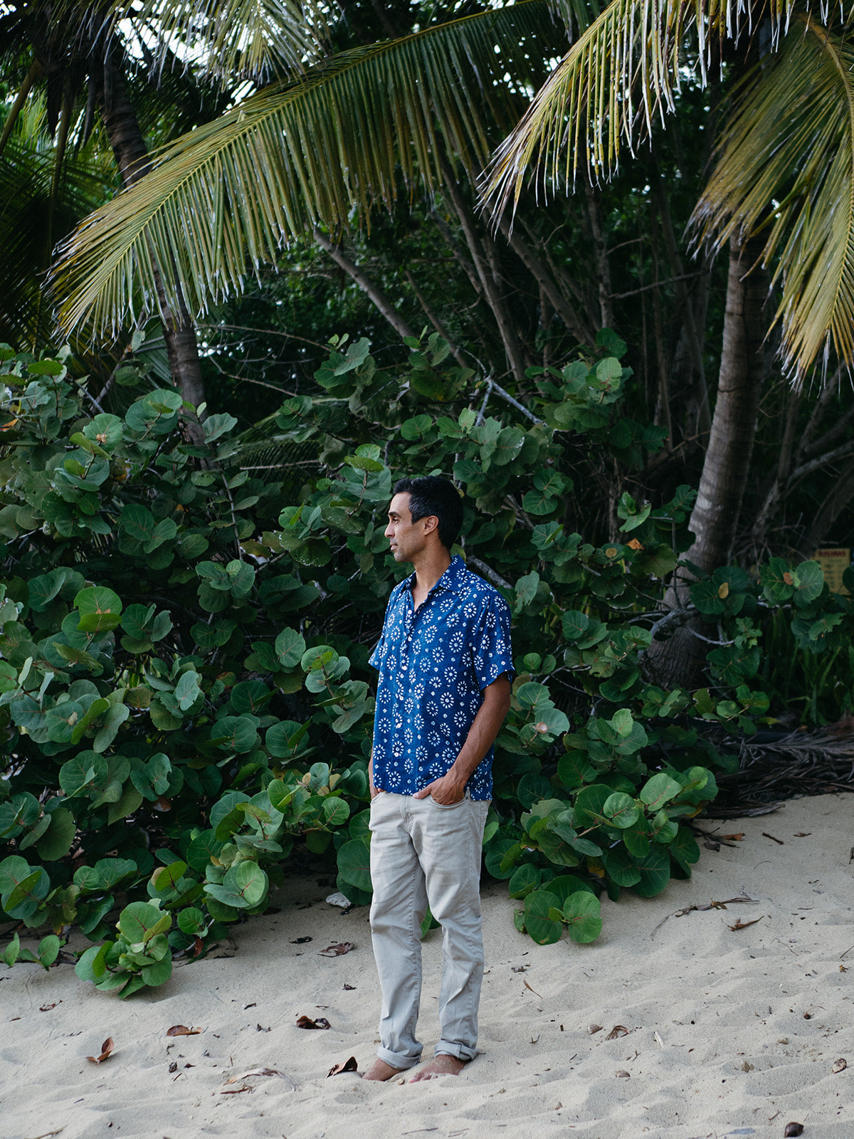 Mens Short Sleeve Button Down - Indigo Burst