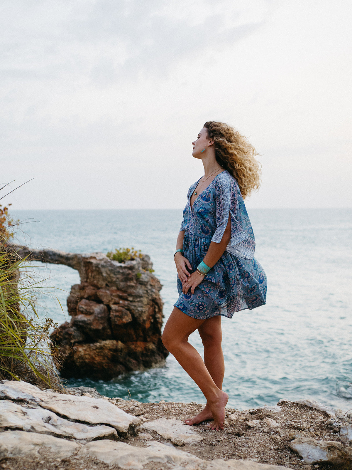 The Isla Kaftan - Twilight Moonflower