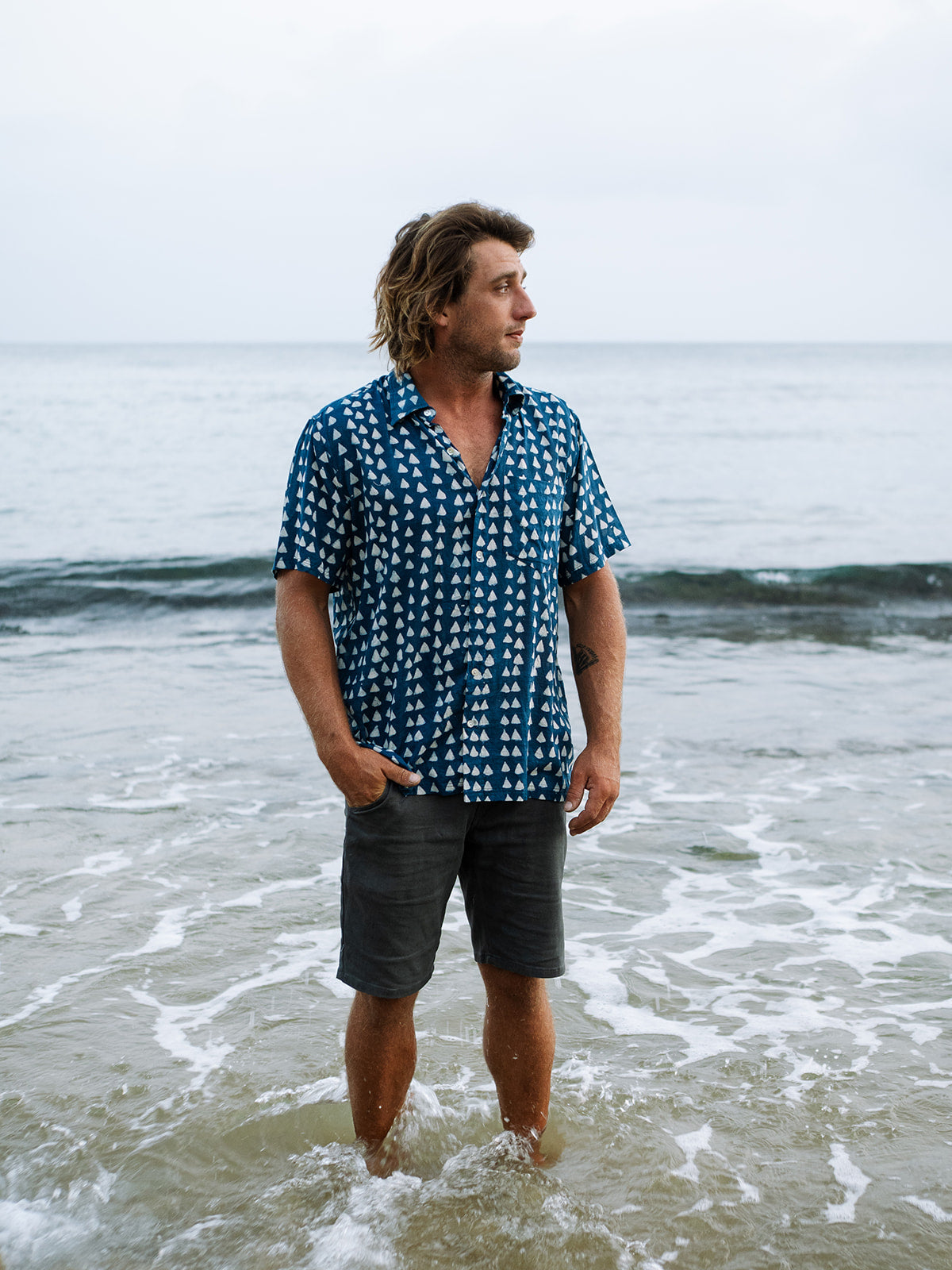 Mens Short Sleeve Button Down - Indigo Delta