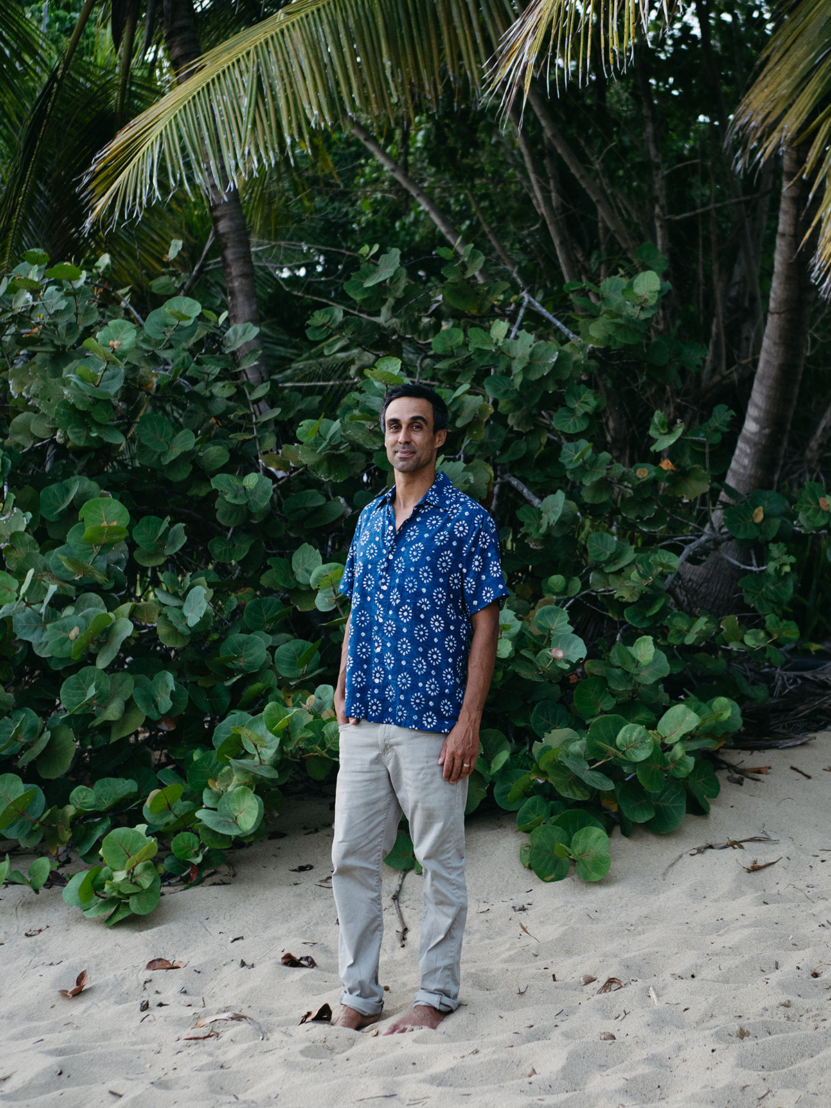 Mens Short Sleeve Button Down - Indigo Burst